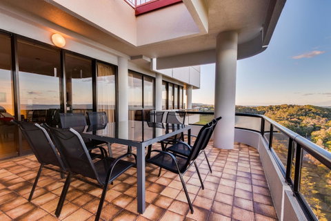 Pacific Towers Beach Resort - South Australia Travel 12