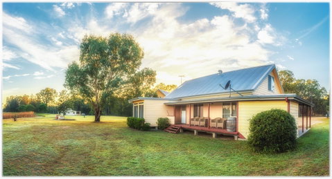 Madigan Wine Country Cottages - South Australia Travel 1