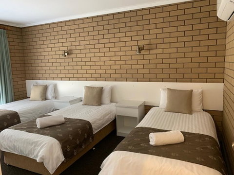 Albury City Motel - South Australia Travel 7