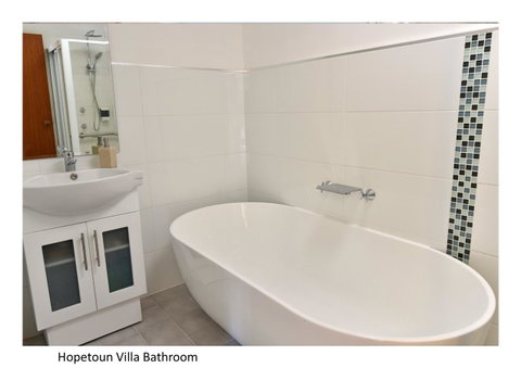 Hopetoun Villa - South Australia Travel 6