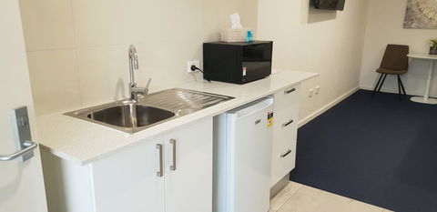 Carlton Suites - South Australia Travel 18