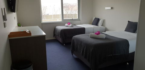 Carlton Suites - South Australia Travel 10