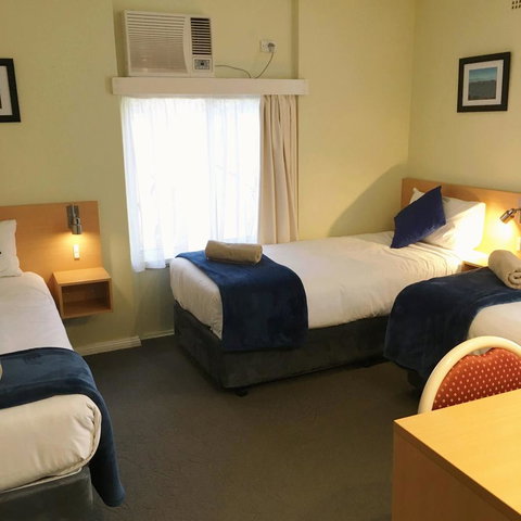 Sky Rider Motor Inn - South Australia Travel 35