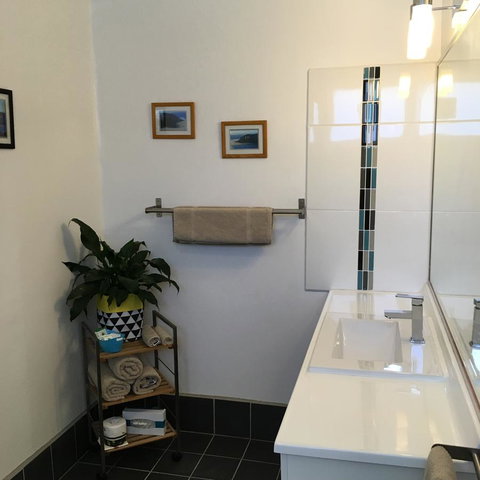 Sky Rider Motor Inn - South Australia Travel 12