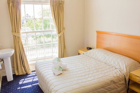 Gardners Inn Hotel - South Australia Travel 33