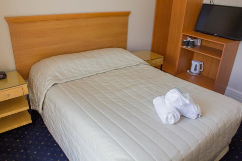 Gardners Inn Hotel - South Australia Travel 34