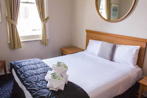 Gardners Inn Hotel - South Australia Travel 28