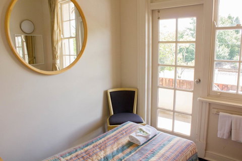 Gardners Inn Hotel - South Australia Travel 40