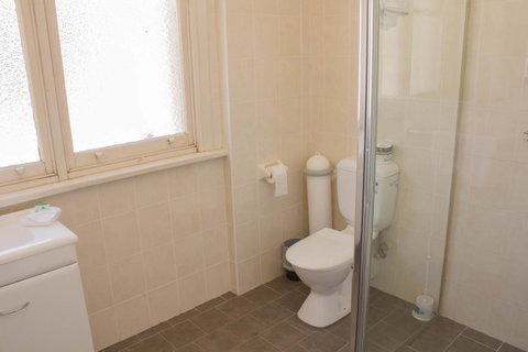 Gardners Inn Hotel - South Australia Travel 39
