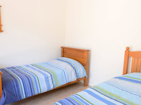 2 Cliff Road - South Australia Travel 2