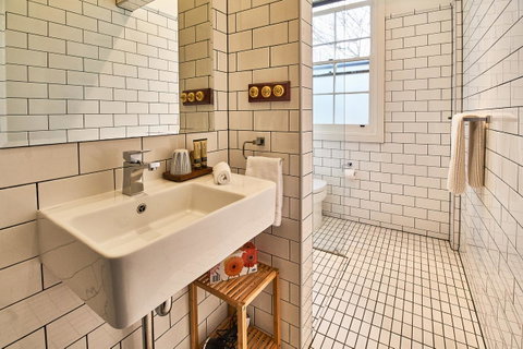 The Bronte Boutique Hotel - South Australia Travel 38