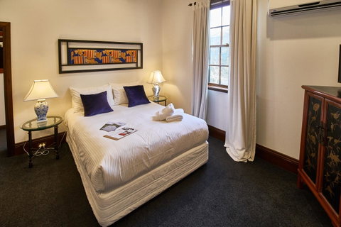 The Bronte Boutique Hotel - South Australia Travel 39
