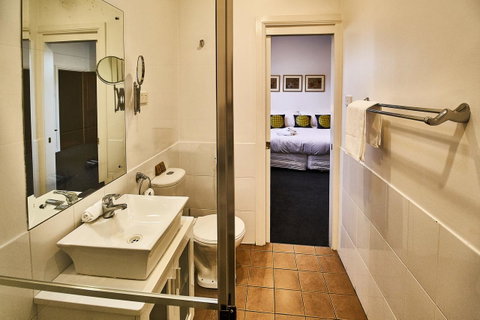 The Bronte Boutique Hotel - South Australia Travel 33