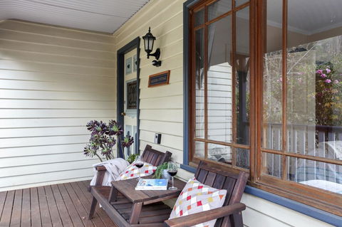 Allegra Cottage Of Leura - South Australia Travel 10