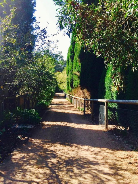 Bowral Escape - South Australia Travel 24