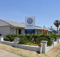 Tumut Apartments - South Australia Travel