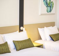 Nightcap at Hume Hotel - South Australia Travel