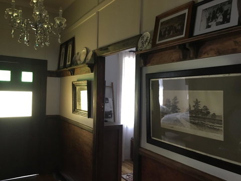 Caledonia Cottage - South Australia Travel 9