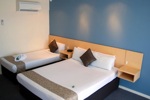 Stay At Alice Springs Hotel - South Australia Travel 25