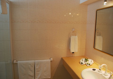 Stay At Alice Springs Hotel - South Australia Travel 27