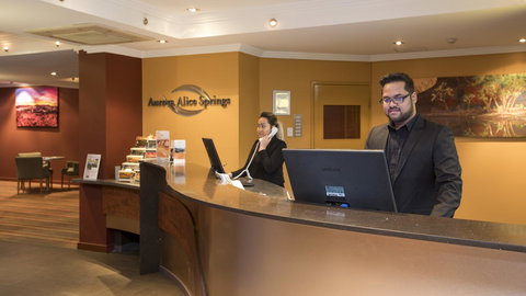 Stay At Alice Springs Hotel - South Australia Travel 1