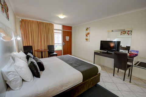 Elkira Court Motel - South Australia Travel 14