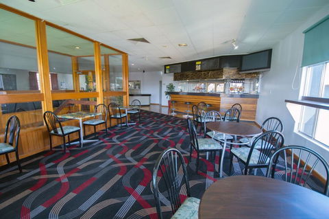 Elkira Court Motel - South Australia Travel 19
