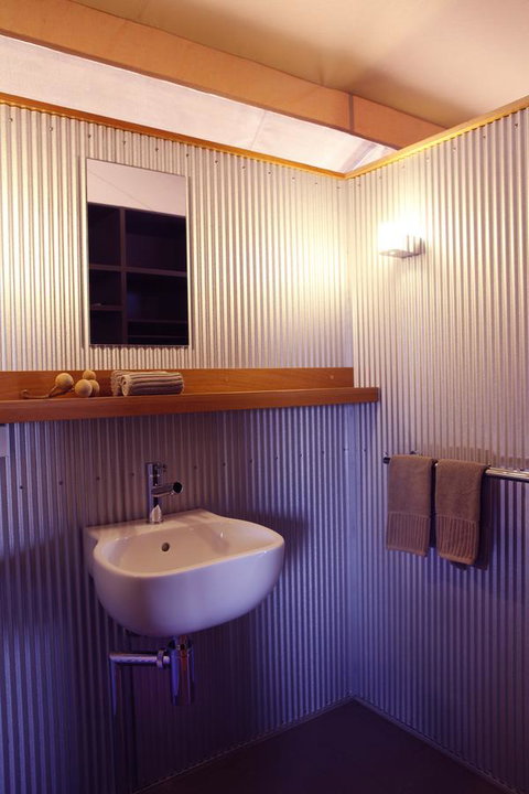 Wildman Wilderness Lodge - South Australia Travel 11