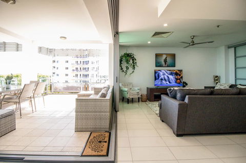 ZEN BY THE WATER - Esplanade Darwin Retreat - South Australia Travel 40