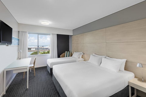 Vibe Hotel Darwin Waterfront - South Australia Travel 15