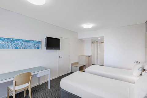 Vibe Hotel Darwin Waterfront - South Australia Travel 21