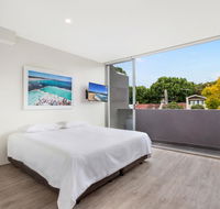 Bondi Beach Studio King Suite  Balcony - South Australia Travel