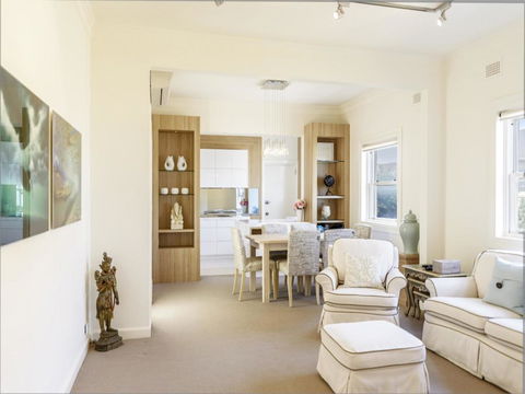 BONDI BEACHFRONT (I719)-L'Abode Accommodation - South Australia Travel 1