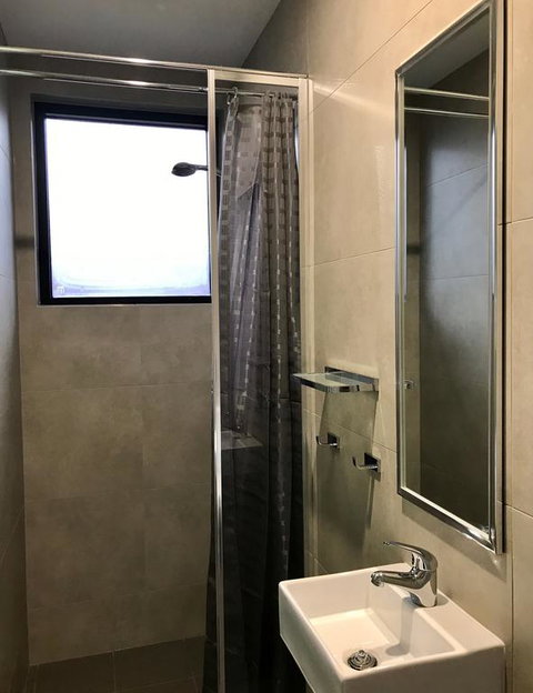 Breeze Lodge - South Australia Travel 3
