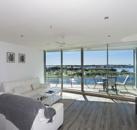 Brighton Shores - South Australia Travel