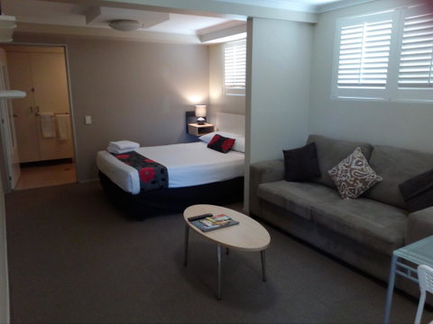 Brisbane Street Studios - South Australia Travel 2