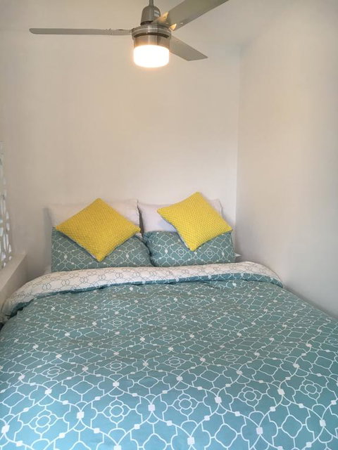 Brodie Beach Bungalow - South Australia Travel 1
