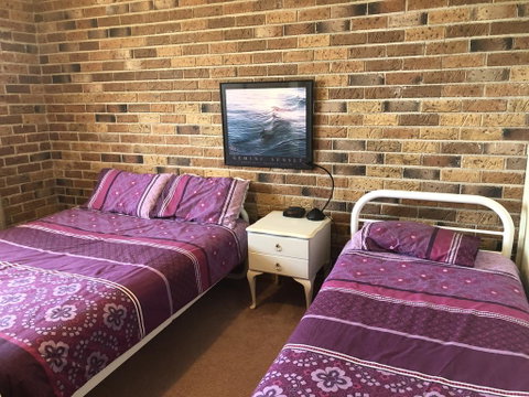 Bronte Court No 3 At South West Rocks - South Australia Travel 1