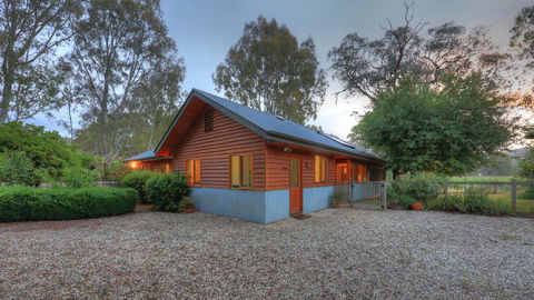 Buffalo River Homestead - South Australia Travel 1