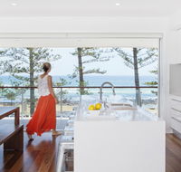 Bujerum Apartments on Burleigh - South Australia Travel