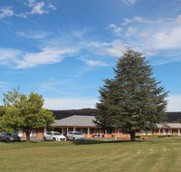 Bushman's Motor Inn - South Australia Travel