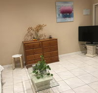 Cairnlea St Albans Townhouse