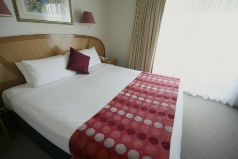 Cairns Sheridan Hotel - South Australia Travel 3