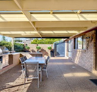 Campbell Avenue 28 - South Australia Travel