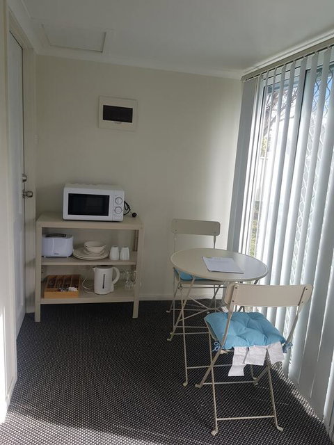 Canberra Ave Villas - South Australia Travel 1