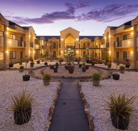 Canberra Parklands Central Apartment Hotel - South Australia Travel