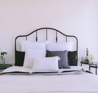 Capitol Executive Apartment on London Circuit - South Australia Travel