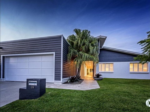Casa Royale - South Australia Travel 3