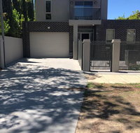 Central executive 4br townhouse - South Australia Travel