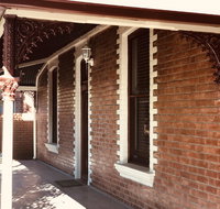 Central Holiday Home on Hume - South Australia Travel